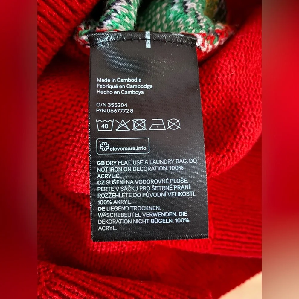 H&M Divided 
